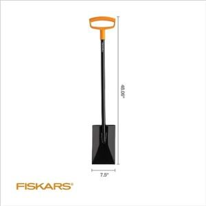 Fiskars 46" Ergonomic Steel Garden Spade - Heavy Duty Tool